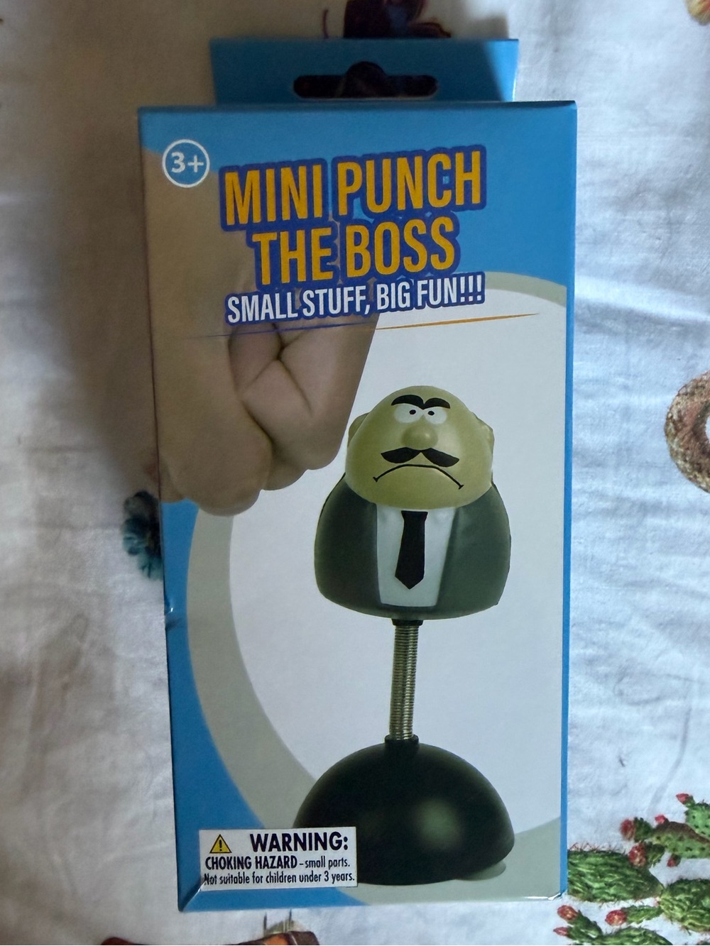 🆕NWT Mini Punch The Boss Joke Desk Stress Toy Funny
